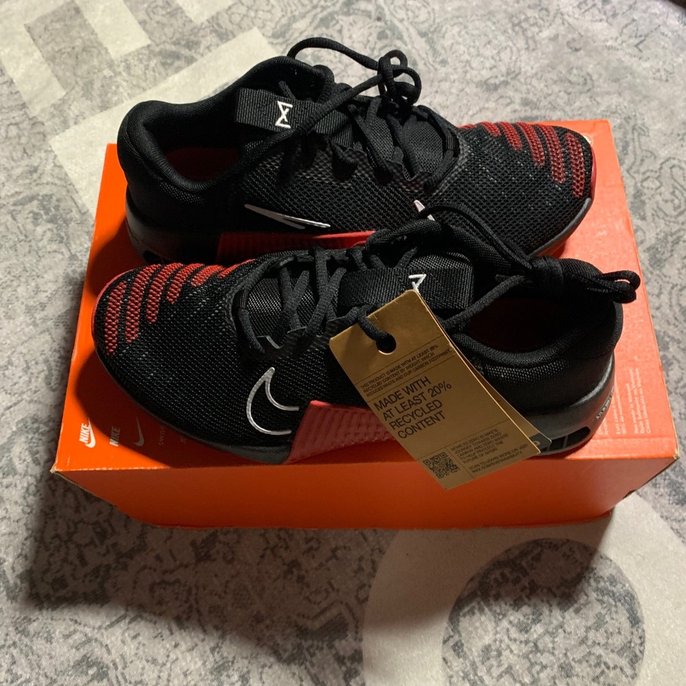 Nike Metcon 9 TB Mens 7.5 Black University Red New Training Shoes FD5431-006